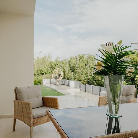 Le Jardin Apartments Kampos Marathokampou Екстер'єр фото